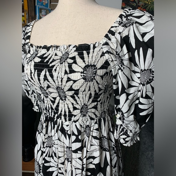 INC International Concepts Floral Maxi Dress Size XSmall NWT - Picture 4 of 9